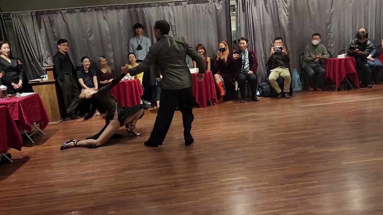 El Puntazo (Tango Bardo) - Jonathan Spitel & Betsabet Flores - 또도땅고밀롱가