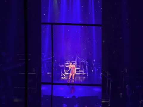 비비 (BIBI) - 신경쓰여 (221228 와주시면 안될까요?)