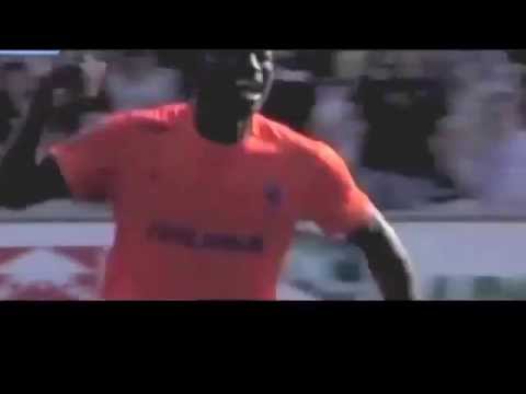 Craziest Reaction to a red card ever in football history perhaps?   Alhaji Kamara