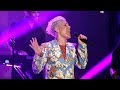 P Nk Performs Walk Me Home For The First Time On TV