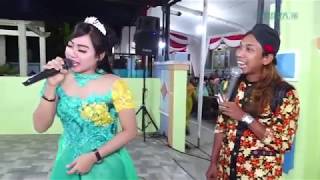 Download lagu Langgam TIMBANGONO KATRESNANKU lanjut sragenan - REZHA OCHA - KALIMBA // full senggakan !! mp3