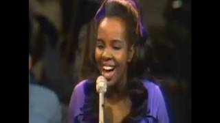 Gladys Knight and the Pips &quot;The Friendship Train&quot; 1972