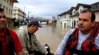 preview picture of video 'Enchente em Presidente Getúlio'