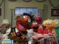 Shalom Sesame Kingston S House Party Hebrew And English