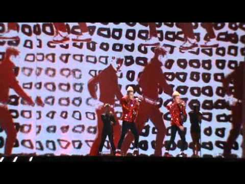 Ireland: 2nd rehearsal Eurovision 2011 / Jedward - Lipstick