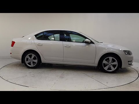 171KE29 - 2017 Skoda Octavia STYLE 1.6TDI 110HP DSG 16,495