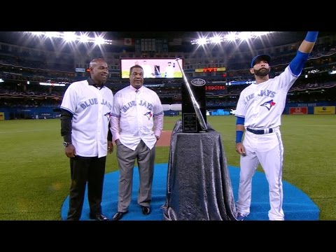 TB@TOR: Bell, Delgado give Bautista Silver Slugger