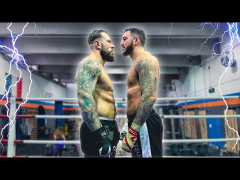 MATTIA FARAONI SFIDA IL KICKBOXER PIU' POTENTE AL MONDO! (mostruoso!!!) 😱🥊