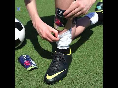 Räätälöidyt pehmustetut säärisuojat Räätälöidyt pehmustetut säärisuojat