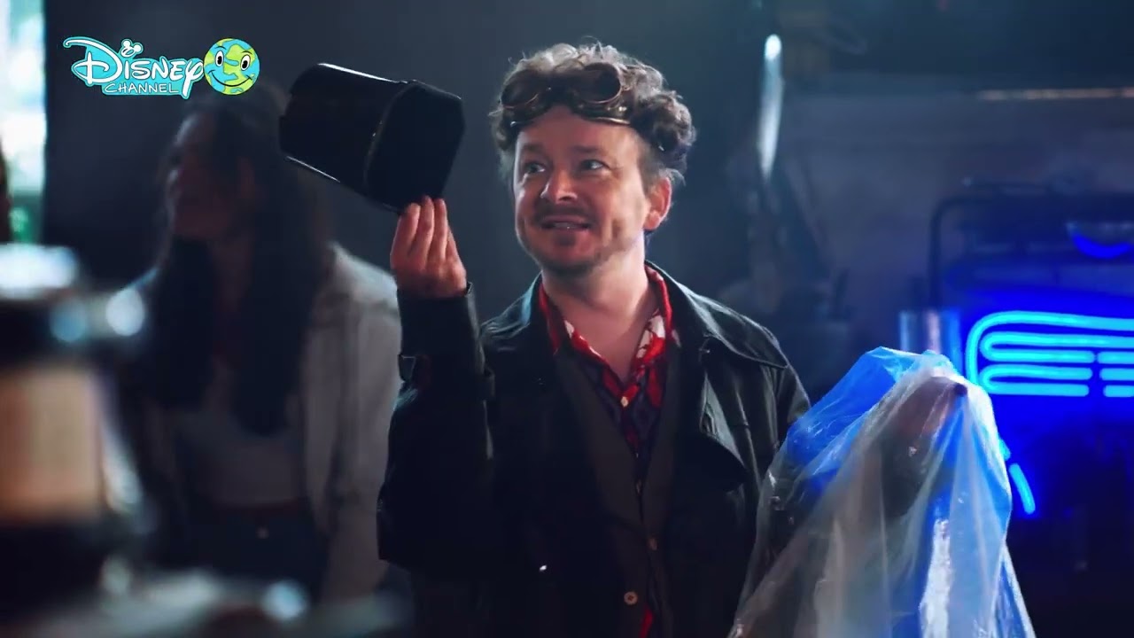 Earth Day ontwerpwedstrijd  Disney Channel NL