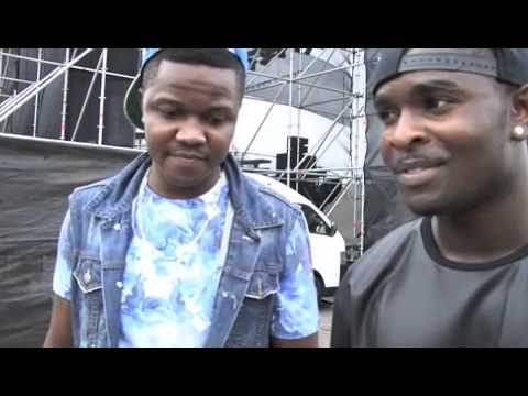 Emmy Gee Axecess Stage