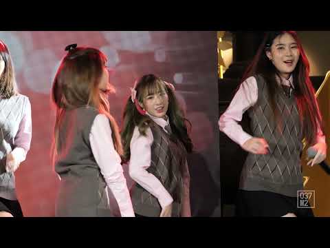 211212 DAISY DAISY Baiseol - แฟนที่ไม่รู้ใจ @ Sora! Sora! Debut Stage Reach for the Sky [4K 60p]