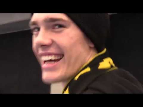 PELAAJAT HAASTATTELEE: SC Hawks - O2 (A-pojat 1.div, 14.10.2018)