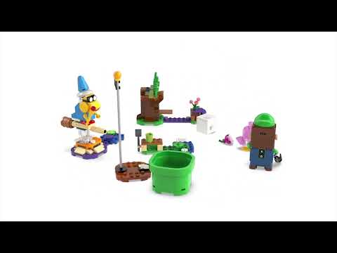 thumbnail video image 2 of Set LEGO Super Mario Aventuras interactivas con LEGO Luigi 71440, 2 of 5