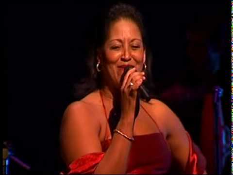 Vania Borges & Carhabana "Las Manos de los hombres"