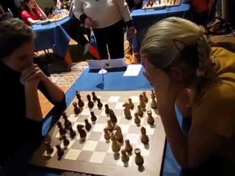 Gunina - Muzychuk A (Women's World Chess Blitz Championship)