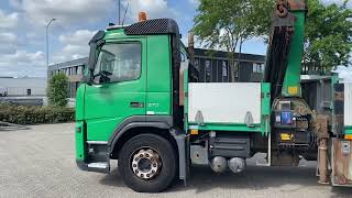 Camion plateau Volvo FM 11.370 / HMF 1420 REMOTED CRANE / LIFT+LENKACHSE / AIRCO / FR | Image 4 - Autoline