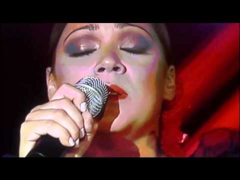 Raquel Tavares "Deste-me um Beijo e Vivi"- Fado : Patrimônio da Humanidade