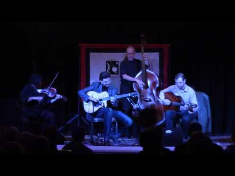 Joscho Stephan performs “J'Attendrai” at The Black Rose Acoustic Society