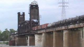 preview picture of video 'National Train Day 2011 - Chattanooga, TN - Part 3: Finally Freights'