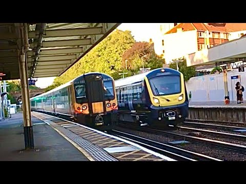 SWR Class 444 and Class 701 fly through Surbiton | 31/08/22