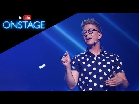 YouTube OnStage: Tyler Oakley Welcomes the Crowd