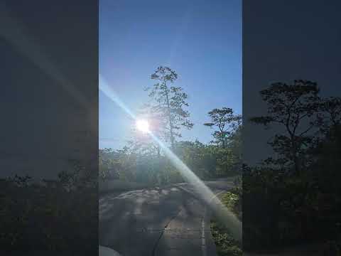Curvas y mas curvas, viajando de Camasca a La Esperanza Intibucá. Honduras.