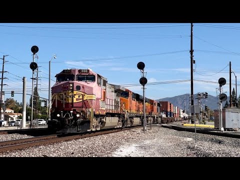 Santa Fe Action! Clean RS3L on BNSF 698 in SoCal