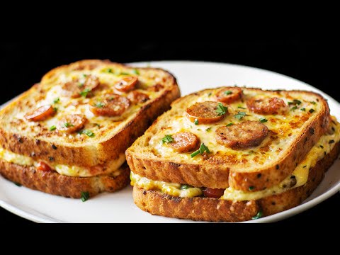 A breakfast as delicious as never before! Toast with egg from the oven!