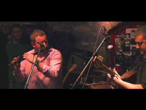 Inish Turk Beg Sessions Track 1 - Traditional Irish Music from LiveTrad.com