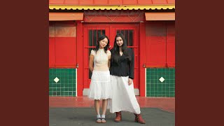 Lirik Lagu Mother Tongue - Stephanie Poetri, Dorothy Chan: Try To Disagree but I Cant Find the Word