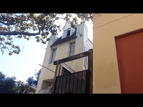 TDW 1065 - World's Skinniest House aka Skinny House
