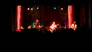 The Weepies -- Orbiting