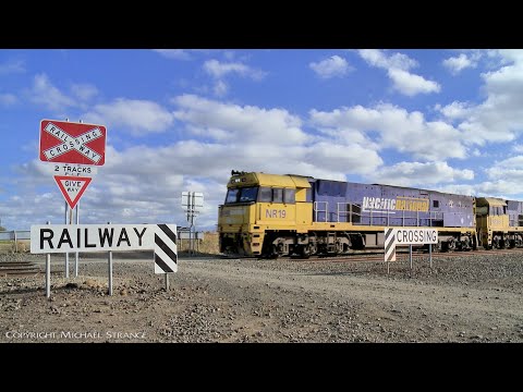 3XM4 Pacific National Steel Train (13/4/2022) - PoathTV Australian Railways