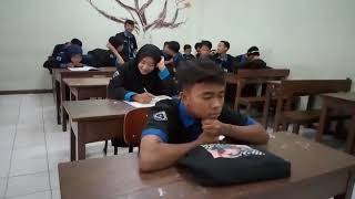 Download lagu Film Pendek SMK GIKI 1 Tentang Pembulian mp3 Download lagu Film Pendek SMK GIKI 1 Tentang Pembulian mp3