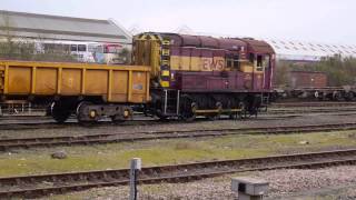 preview picture of video 'Freight Trains at Eastleigh 2 April 2014'