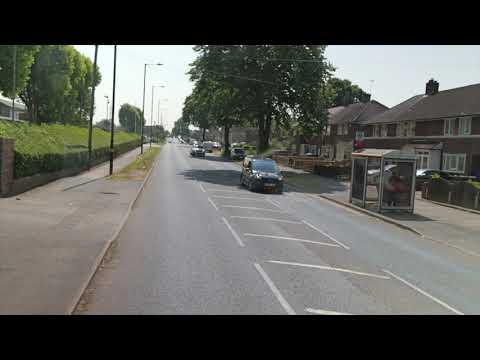 Navigating a Tight Left Turn at Roundabouts - HGV Test Tips