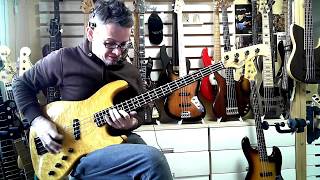 Video thumbnail for High End Basses: Moon JJ4 Custom QM/Ash  BASS DEMO by Bass Japan Direct