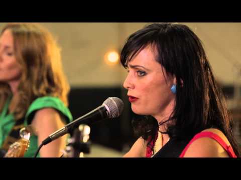 Red Molly - Sing To Me (Live @ Bristol Rhythm & Roots 2013)