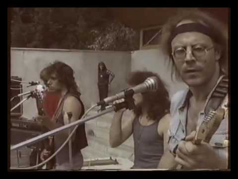 Saldus saule 1988 Vårmes rokgrupa