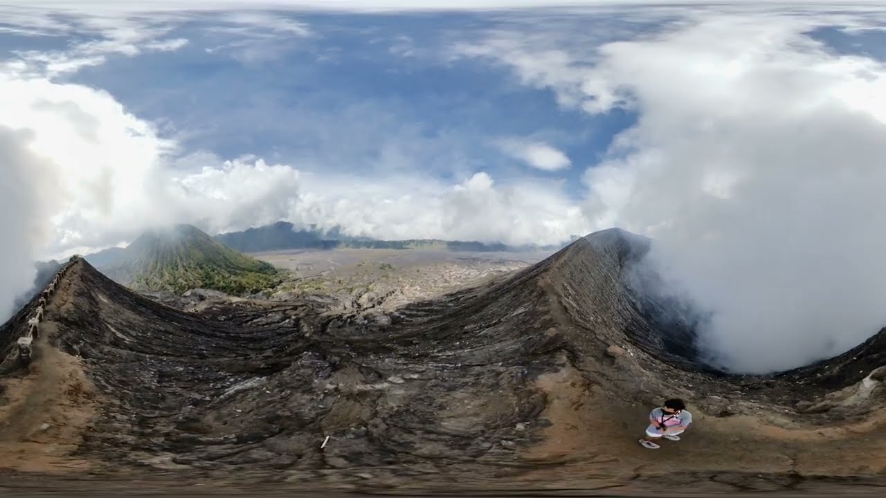 Mount Bromo , East Java, Indonesia 360VR Ep17 : Wheelwego360°