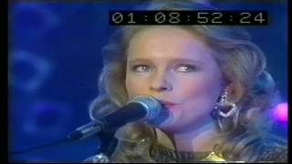 Peter&#39;s pop-show 1987  Mike Oldfield &amp; Anita Hegerland - The Time Has Come.