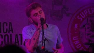 PERDONA (Carolina Durante Cover) - Dani Fdez en la sala La Fábrica de Chocolate (Vigo, 30/03/19)