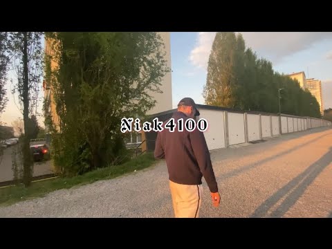 Niak4100 - j’veux des lingots d’or (prod by riza penjoel)