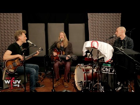 The Wood Brothers - "Alabaster" (Live at WFUV)