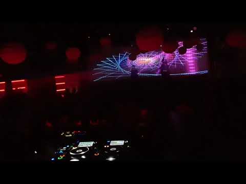 Raul Young @ Carbon - Sing Sing Szeged 2019 12 07