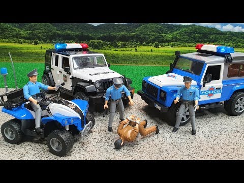 Police car jeep, police motorcycle, police chase with bruder toy
