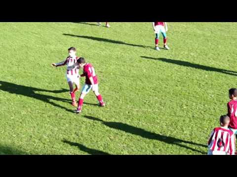 Geinoord JO13 1 vs Zwaluwen JO13 1 5 november 2016 1 1