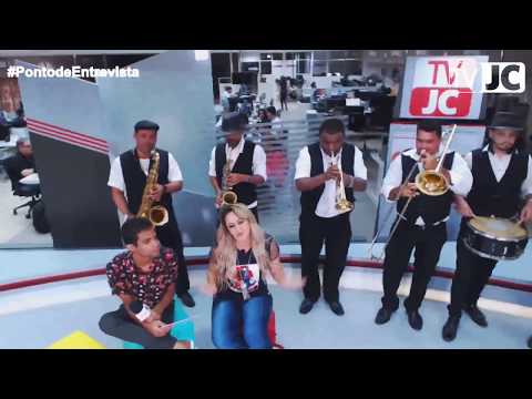 Michelle Melo e a a Orquestra de Frevo do Clube das Pás