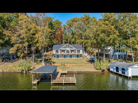 Lake Sinclair Homes